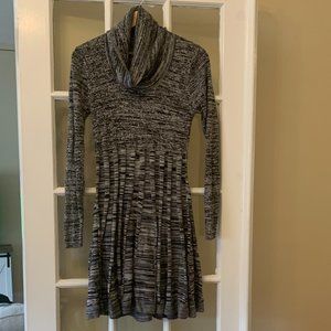 Long-sleeve Calvin Klein dress